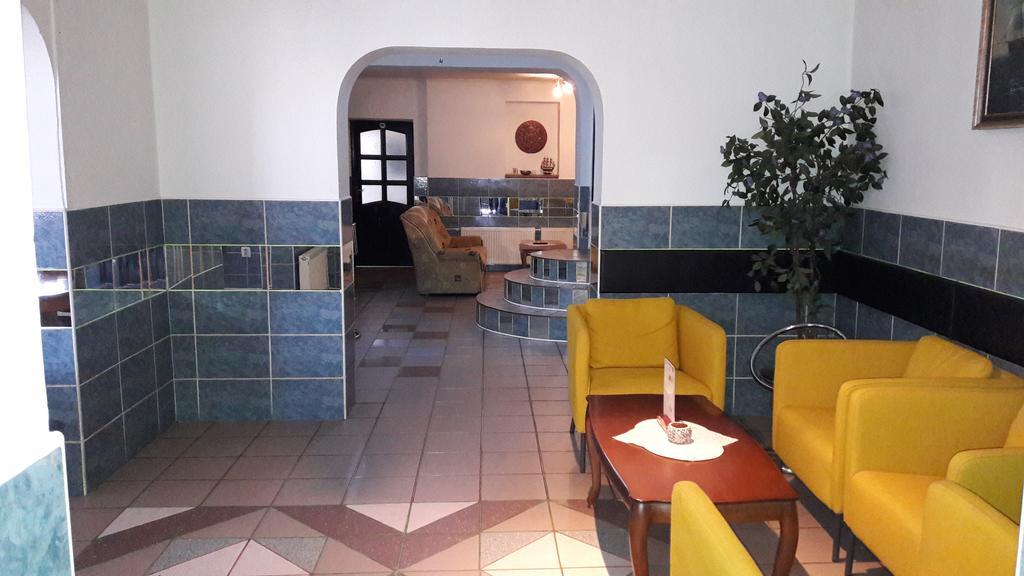 Motel Kotva Ivanka pri Dunaji Exterior foto