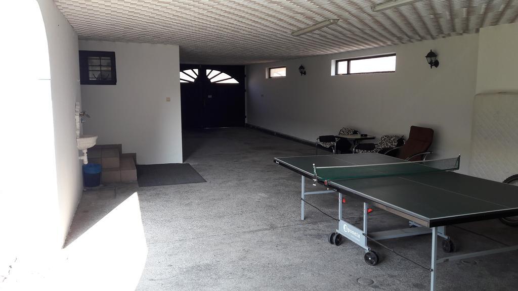 Motel Kotva Ivanka pri Dunaji Exterior foto
